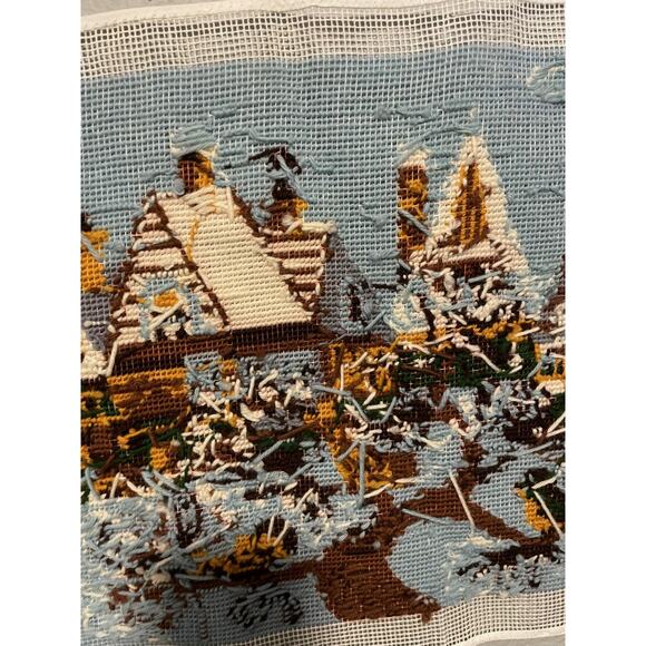 Vintage Needlepoint Winter Village Snow Scene Birds Houses Finished Embroidery - Picture 5 of 7